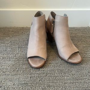 Sorel open toes booties